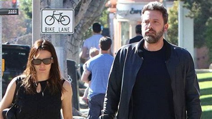 Jennifer Garner & Josh Duhamel Dating: Why Ben Affleck Feels ‘Threatened’ By The Rumor