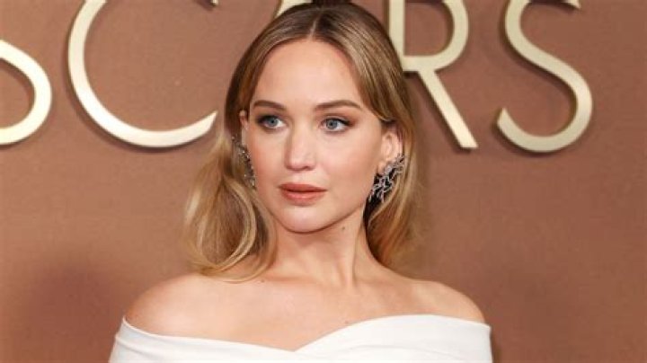 Jennifer Lawrence Just Wore The Most Relatable Dress Of The Season