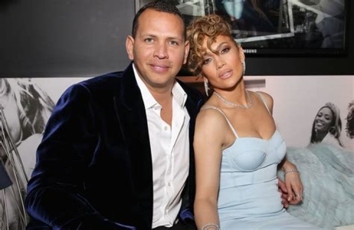 Jennifer Lopez & Alex Rodriguez Share A Sweet Kiss As They Celebrate With Lavish Engagement Party