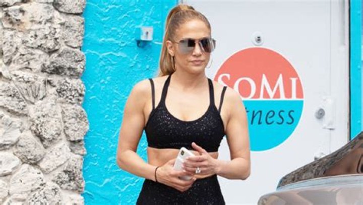 Jennifer Lopez Does Grueling Full-Body Workout In New Video – Hollywood Life