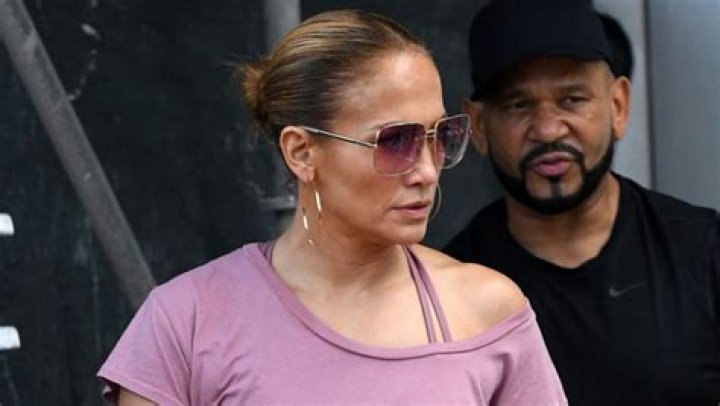 Jennifer Lopez Reveals Her Secret To Staying ‘Motivated’ At The Gym — Watch