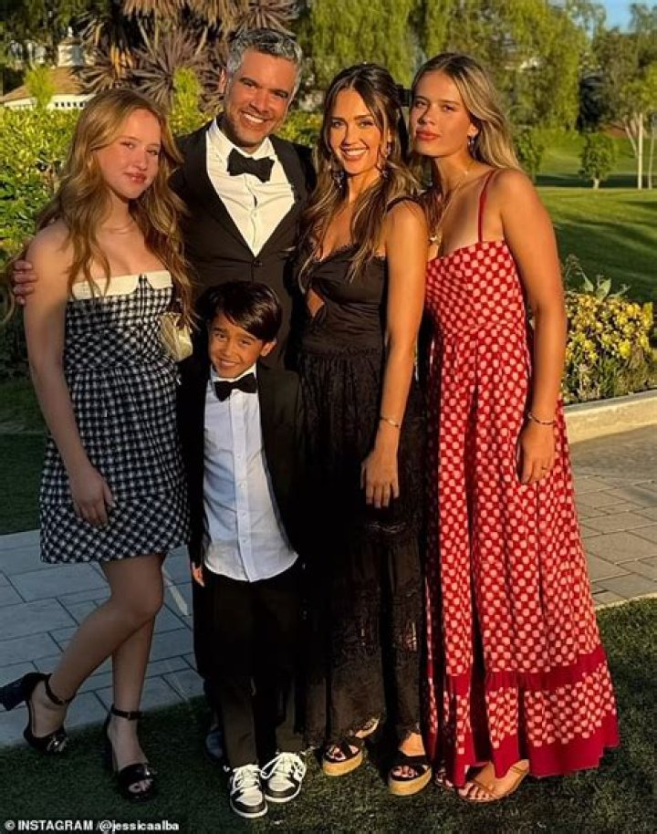 Jessica Alba Reveals Sweet New Photo Of Kids Honor, 12, Haven, 9 & Hayes, 3, On Her 40th Birthday