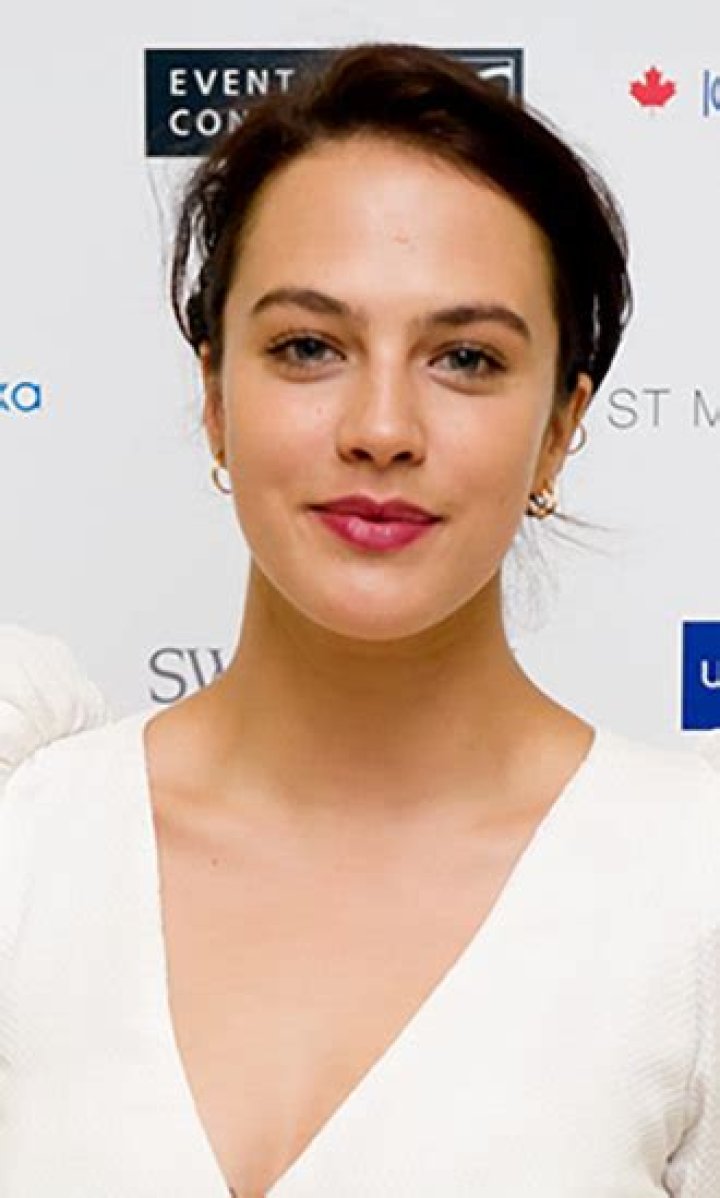 Jessica Brown Findlay – Hollywood Life