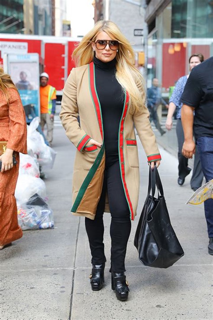 Jessica Simpson Looks Fierce While Showing Off 100 Lb. Weight Loss In Tight Black Outfit — Pics