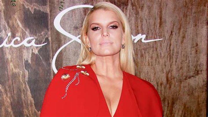 Jessica Simpson Responds To Fans’ Concern Over Pottery Barn Ad – Hollywood Life