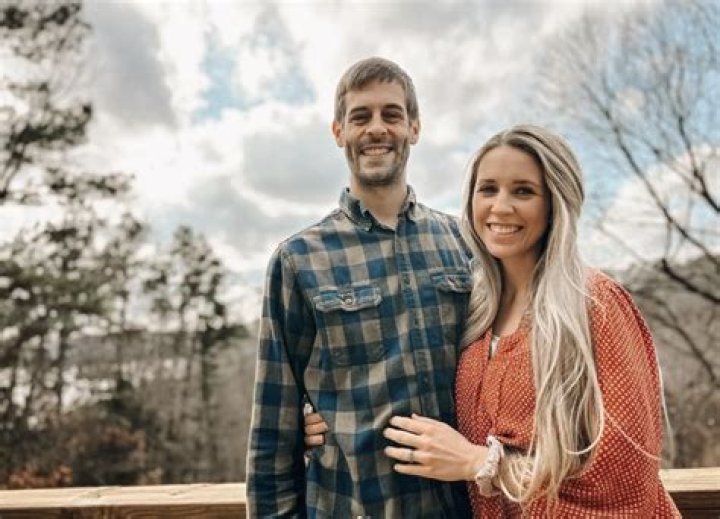 Jill Duggar & More Of Josh’s Siblings Slam Him After His Arrest & Child Porn Charges