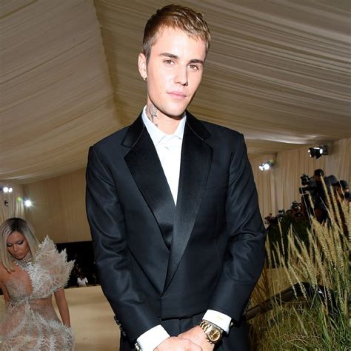 Joe Biden, Bella Hadid, Justin Bieber & More Celebrate Memorial Day 2020 — See Pics