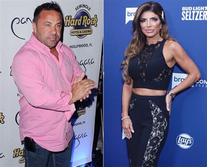 Joe Giudice Calls Out Teresa After She Seemingly Shades Melissa Gorga – Hollywood Life