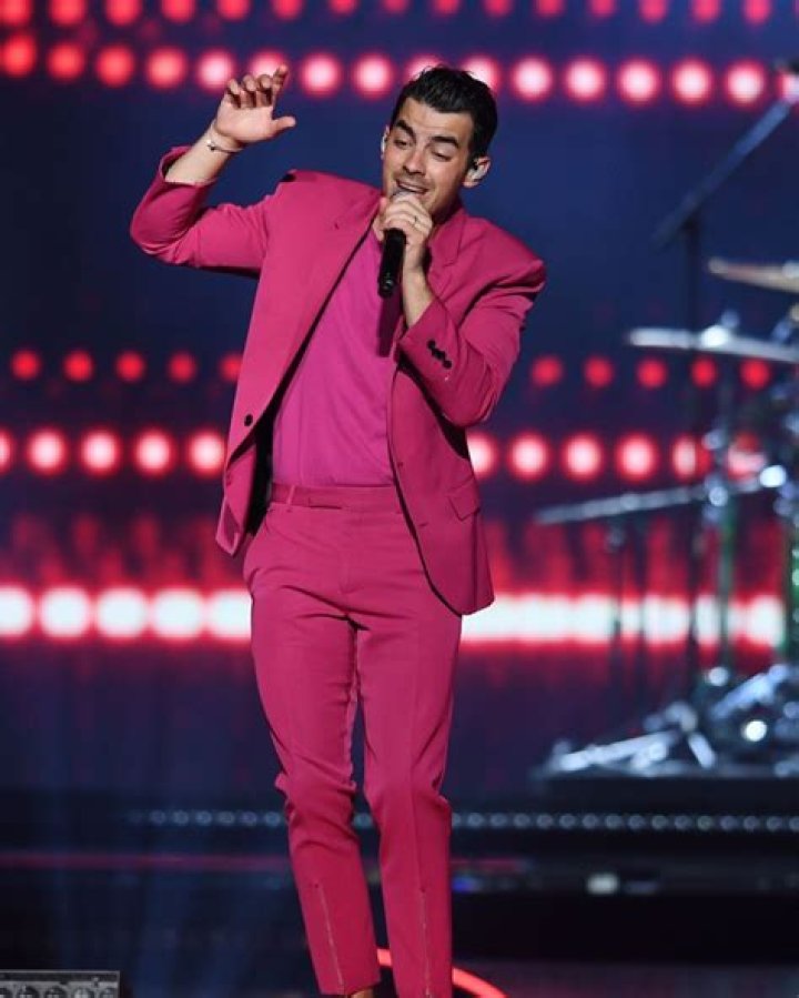 Joe Jonas Mocks Purity Rings On Tik Tok: Video – Hollywood Life