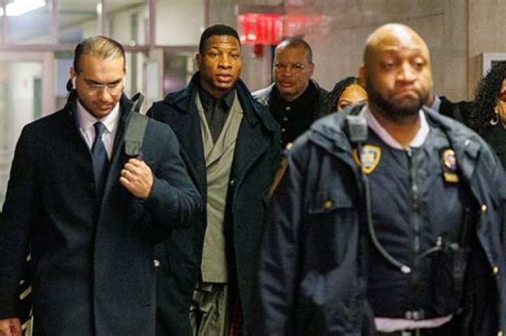 Jonathan Majors Reacts To Guilty Verdict For Assault On ‘GMA’ – Hollywood Life