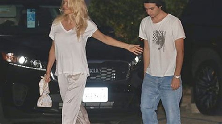 Jordy Murray: 5 Things About Model Spotted With Miley Cyrus’ BF Cody Simpson