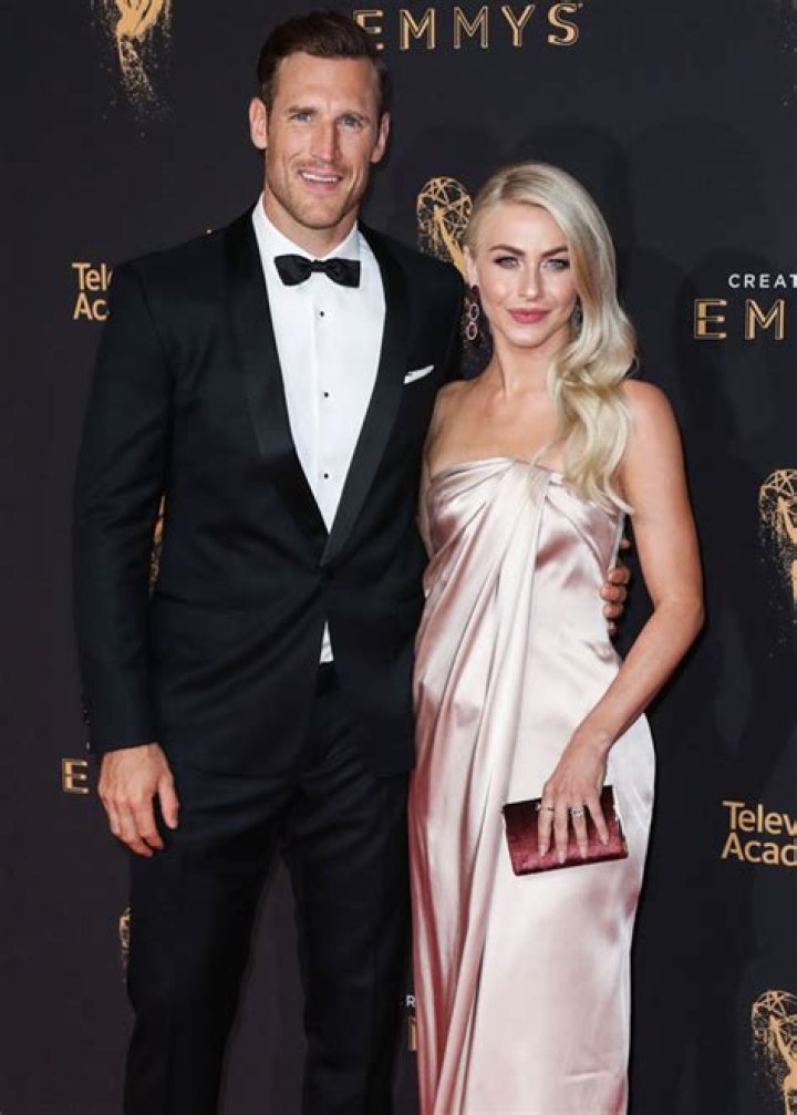 Julianne Hough & Brooks Laich May Get Back Together – Hollywood Life