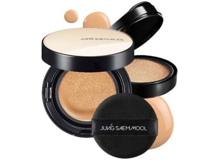 JUNG SAEM MOOL Skin Nuder Foundation Review 2024 by Hollywood Life – Hollywood Life