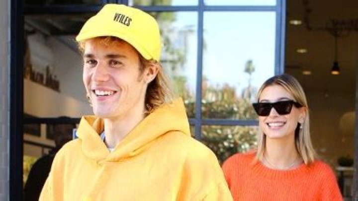 Justin Bieber Accuses Hailey Baldwin Of ‘Farting’ & She Gets So Embarrassed — Watch