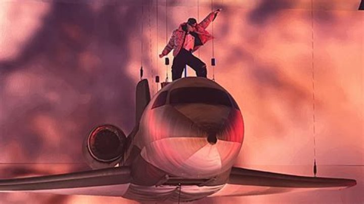 Justin Bieber Descends Into Stadium On Fake Airplane At 1st ‘Justice World Tour’ Show — Photos