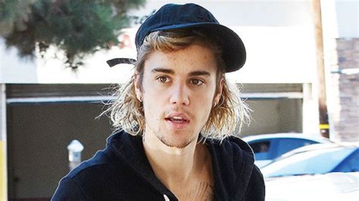 Justin Bieber’s Phone Number Seemingly Released In Twitter Hack – Hollywood Life