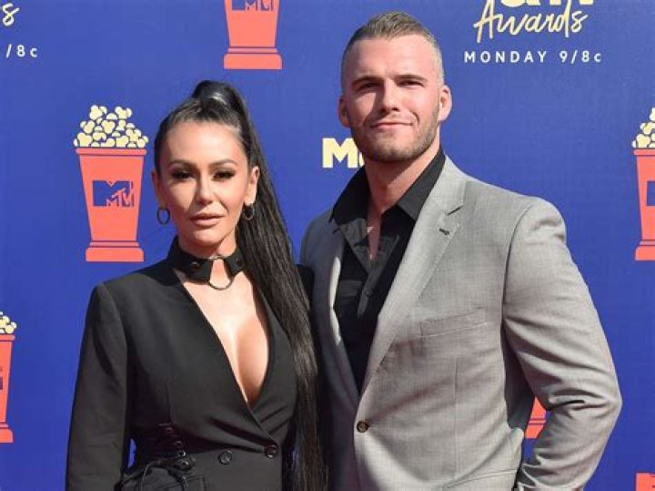 JWoww’s BF Zack Carpinello Responds To ‘Jersey Shore’ Drama After Flirting With Angelina Pivarnick