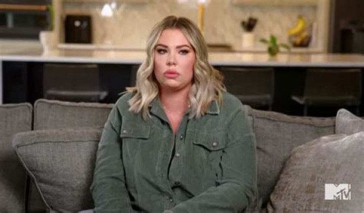 Kailyn Lowry Claps Back At Haters In Hilarious New TikTok Video: ‘Mind Your Business’ – Watch