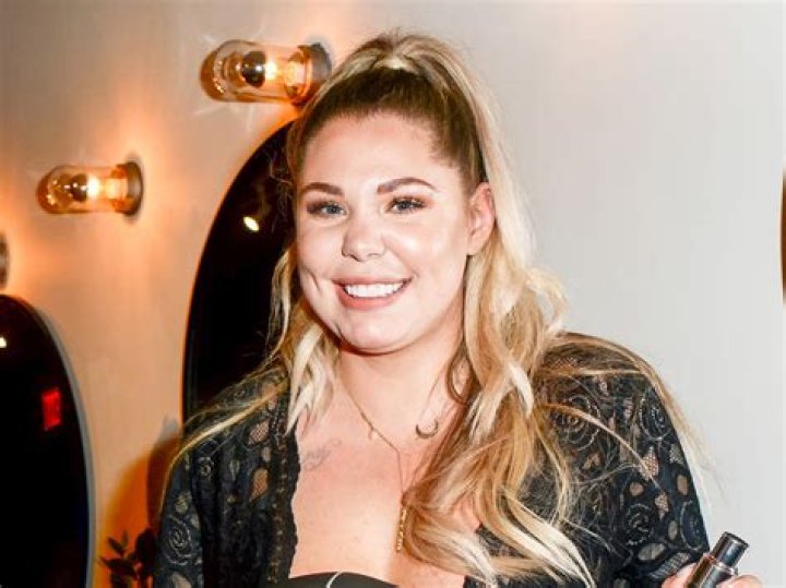 Kailyn Lowry Rocks Lingerie In BTS Look At Sexy Post-Baby Photo Shoot — Watch