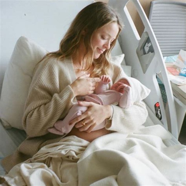Kaitlynn Carter Pregnant: ‘The Hills: New Beginnings’ Star Expecting 2nd Child 1 Year After Giving Birth
