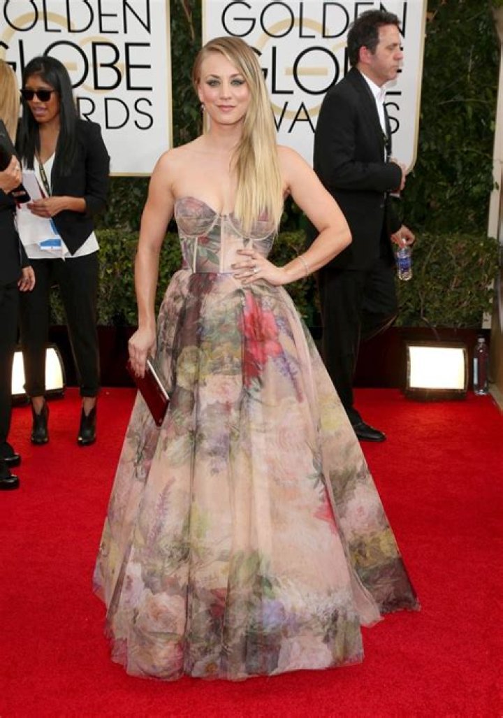 Kaley Cuoco’s Hottest Red Carpet Looks: Photos – Hollywood Life