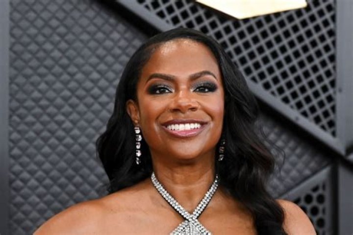 Kandi Burruss Celebrity Profile – Hollywood Life