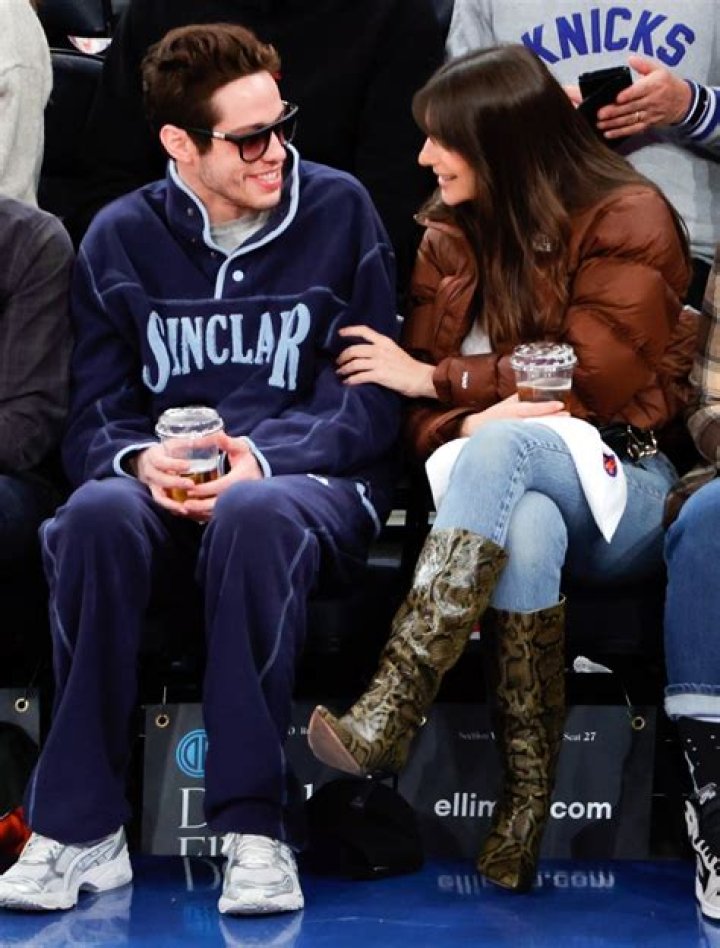 Kate Beckinsale, 46, Gets Cozy With Ex Pete Davidson’s Best Friend Machine Gun Kelly, 29 — Pics