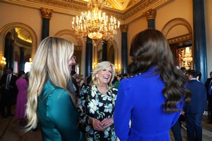 Kate Middleton Laughs With Dr. Jill Biden & Granddaughter Finnegan, 22, At Pre-Coronation Dinner