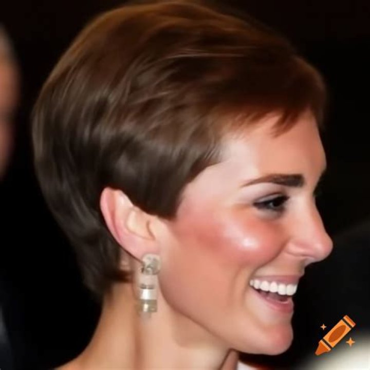 Kate Middleton Styles Her Shorter Hair Makeover In Bouncy Curls While Hosting Charity Gala — Pics
