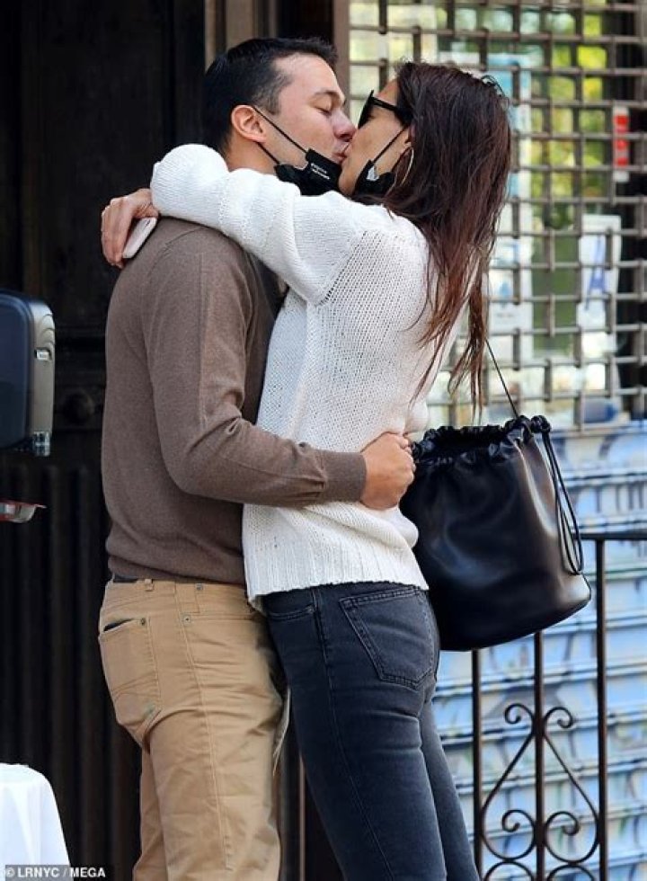 Katie Holmes Gets Love From BF Emilio Vitolo Jr. On her 42nd Birthday: ‘The Most Amazing Person’