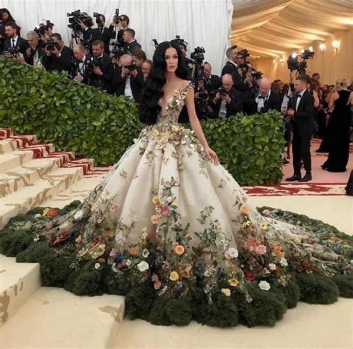 Katy Perry’s Met Gala 2018 Dress — Photos
