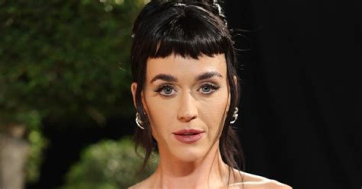 Katy Perry Shares Inspiring Video Of Italy Neighbors On Lockdown Singing In Unison To ‘Roar’