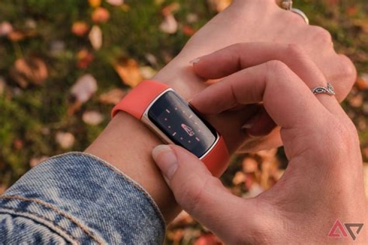 Keep Your Fitness Goals on Track With This Fitbit Smart Scale for Just $40