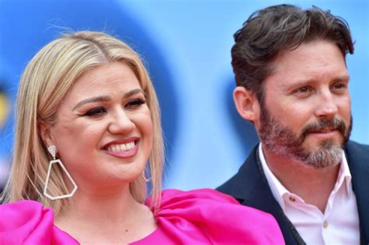 Kelly Clarkson Claims Estranged Husband Brandon Blackstock Defrauded Her Out Of Millions