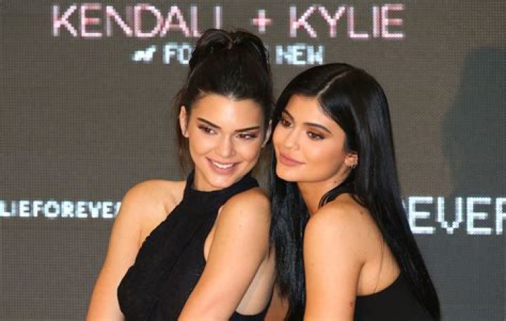 Kendall Vs. Kylie Jenner: Which Sister Is The Ultimate Bikini Babe? — VOTE