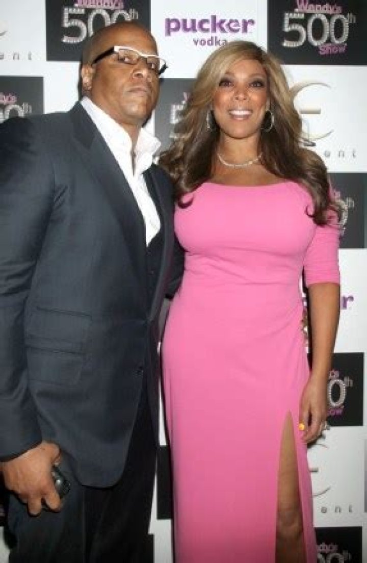 Kevin Hunter’s Reaction To Wendy Williams Dating Younger Man – Hollywood Life
