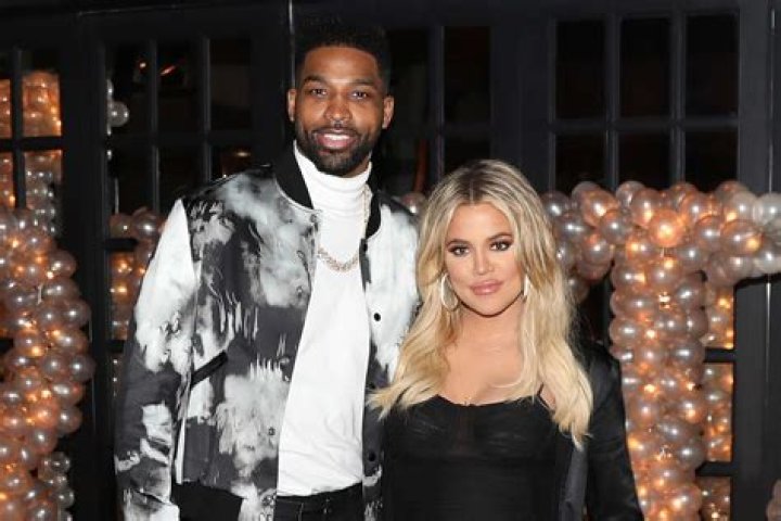 Khloe Kardashian ‘Loves’ Sister Kim & BF Pete Davidson’s IG Official Photos