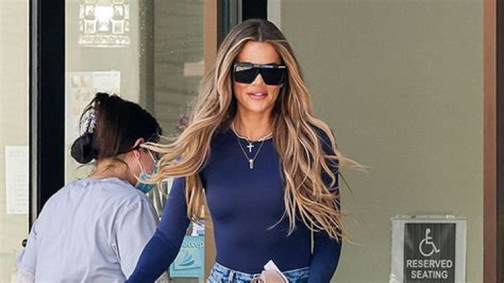 Khloe Kardashian Rocks Blue Bodysuit & Jeans While Leaving Nail Salon – Hollywood Life