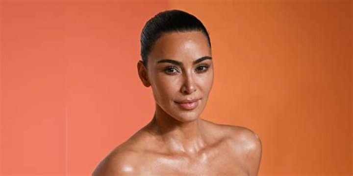 Kim Kardashian's Sexy 'InStyle' UK Cover Revealed
