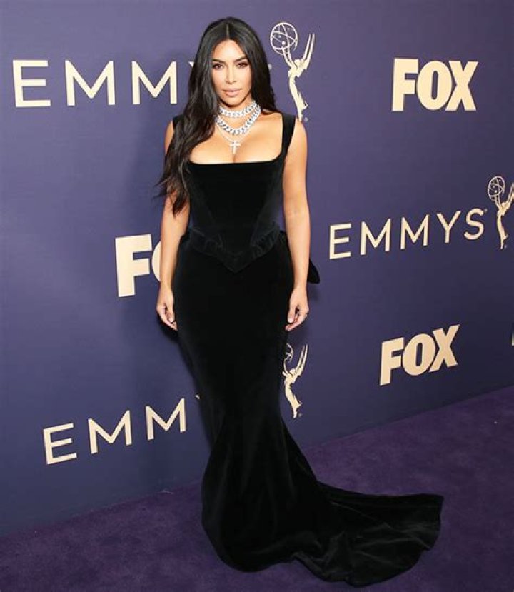 Kim Kardashian Rocks SKIMS Lounge Dress In Gorgeous New Video – Hollywood Life