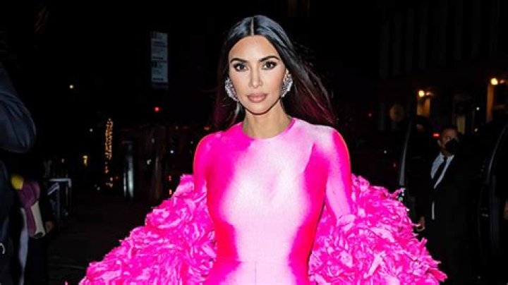 Kim Kardashian’s Pink Outfit Is Giving Power Rangers In New Photos – Hollywood Life