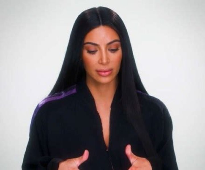Kim Kardashian Suffering From ‘Flashbacks’ To Violent Robbery: Has A ‘Long Way’ To Go