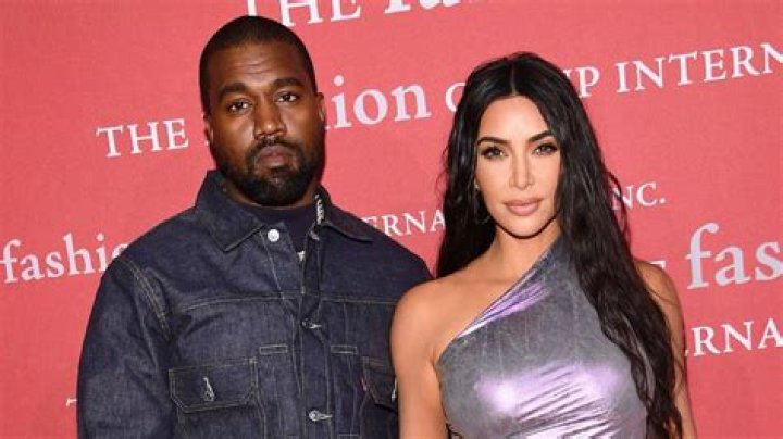 Kim Kardashian Suffers Near Nip Slip In Low-Cut Shirt — See Her Wardrobe Malfunction – Hollywood Life