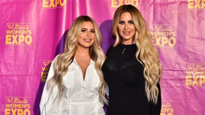 Kim Zolciak Copies Daughter Brielle Biermann By Refilling Her Lips After Dissolving Fillers