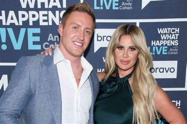 Kim Zolciak Wants Kroy Biermann Divorce Dismissed Again, Claims They’re Having ‘Sexual Relations’