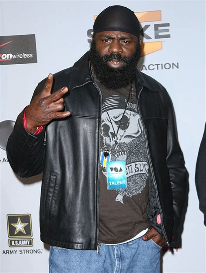 Kimbo Slice Celebrity Profile – Hollywood Life