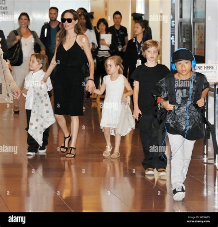 Knox Leon Jolie Pitt Celebrity Profile – Hollywood Life