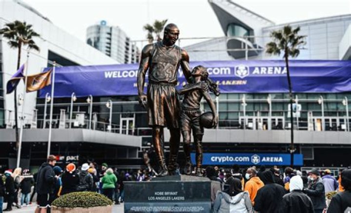 Kobe Bryant’s Public Memorial — See Photos Of The Event