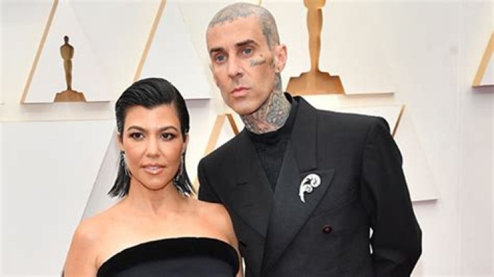 Kourtney Kardashian and Travis Barker’s Son’s Name and Birth Date – Hollywood Life