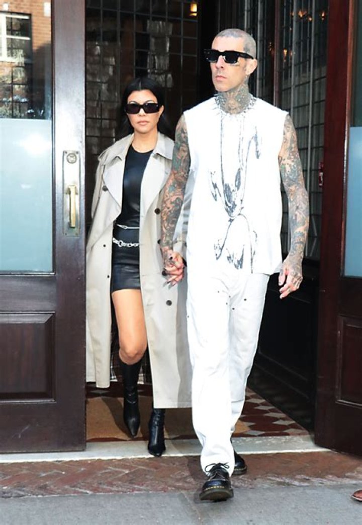 Kourtney Kardashian Has Tattoos To Match Travis Barker In New Photo – Hollywood Life